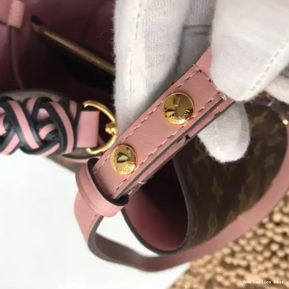 Aaa replica bags NÉONOÉ LOUIS VUITTON 0622